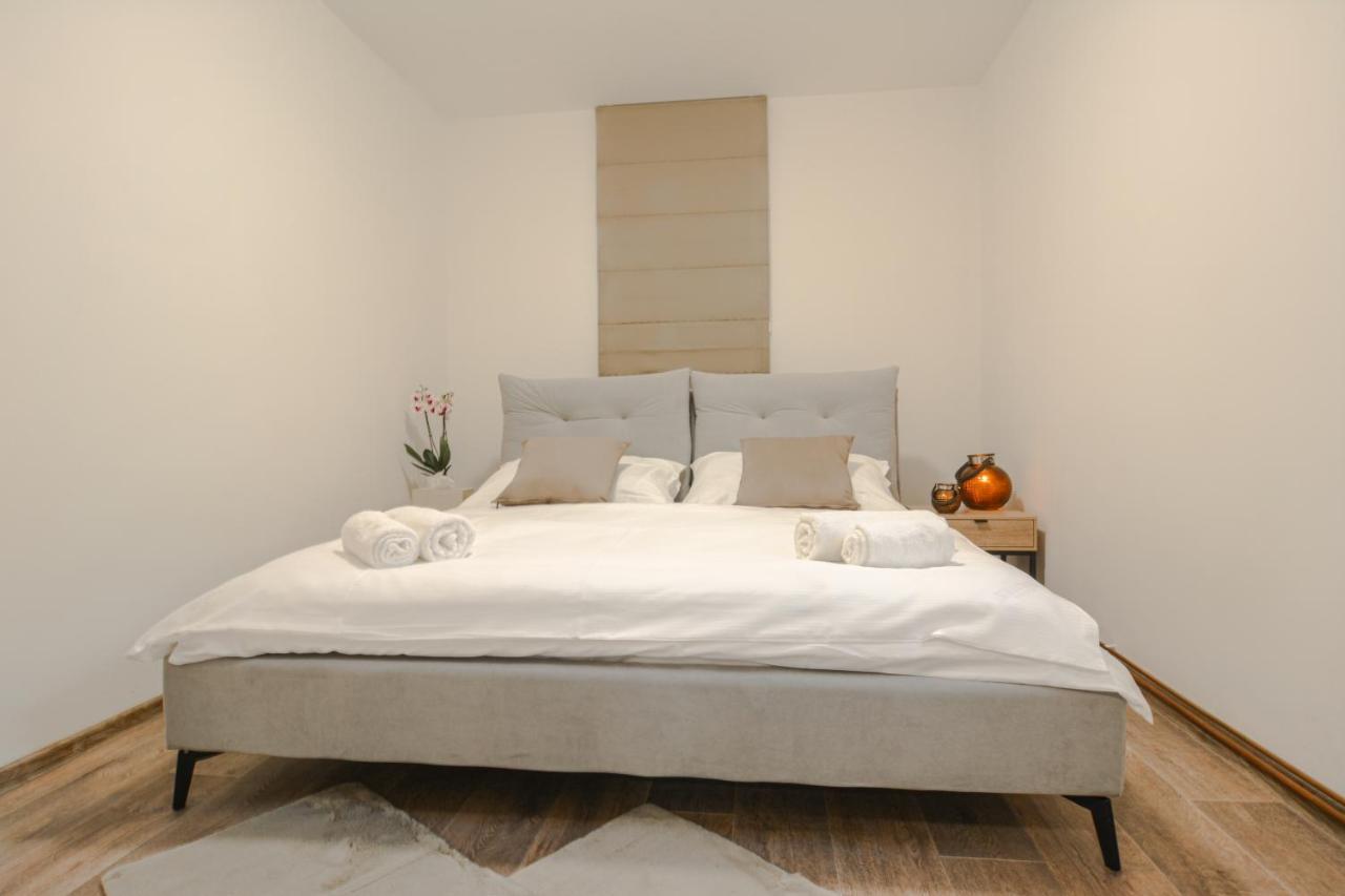 Apartmany Victory Residence Prosecne Bagian luar foto